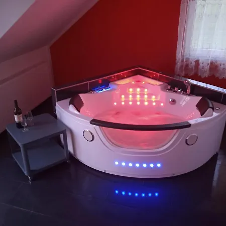 Rosa - Dom Dla 20 Osob Z Jacuzzi I Sauna Ogrodowa Kaszuby *